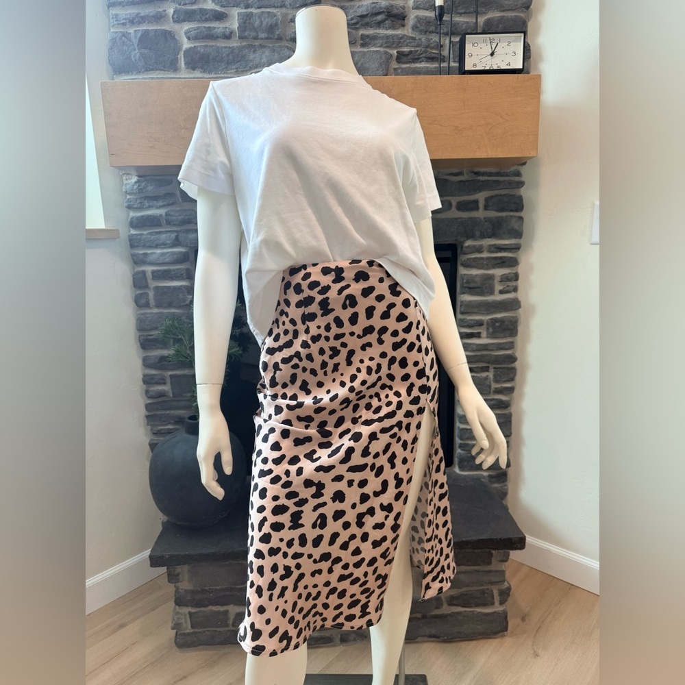 Princess Polly Pink Leopard Pencil Skirt - Picture 2 of 5